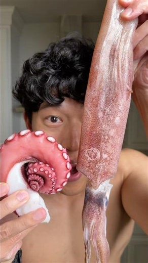 Octopus Leg 🐙 or Giant Squid 🦑?!