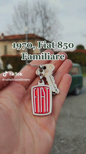 Italian sounds from the 70's 🥰🚗 -Fiat 850 Familiare- #foryou #perte #automotive #vintagecar #oldcars #70 #fiat #fiat850 #pulmino #850familiare #familiare #italiancars #sound #asmr #viral #valtellinaoldtimers