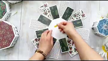 Candy explosion box | DIY gift box - #Alinacutle #AlinaCraft #papercraft #amazon #temu #christmas