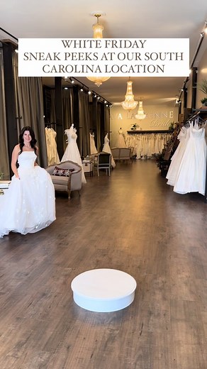 Our (bridal) White Friday sale is coming up so quickly on November 24!! 🤍 We cannot wait for this sale - all gowns sold directly out of the collection will be $899 - there are SO many killer gowns in this sale!!! • florals and background by @gatheringsbymercer follow @avalaurennebride www.avalaurennebride.com #weddingdress #weddingdressinspiration #bridalshop #weddinginspiration #weddingdresses #bridegoals