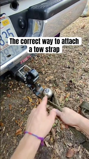 How to use a tow strap correctly #auto #automobile #trucks #towing #offroad #cars #automotive