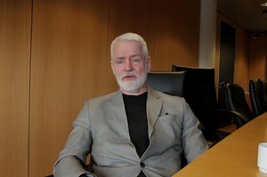 The genomic portrait of Iceland