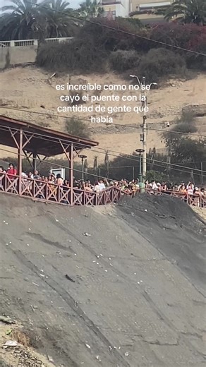 Milagro en la playa: Sobrevive a la multitud