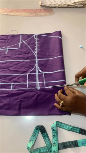 How to cut an off shoulder bustier step by step tutorial #tutorial #beginnertutorial #LetsGrowTogether #BeginnerFriendly #tellanifemi | Tella Nifemi