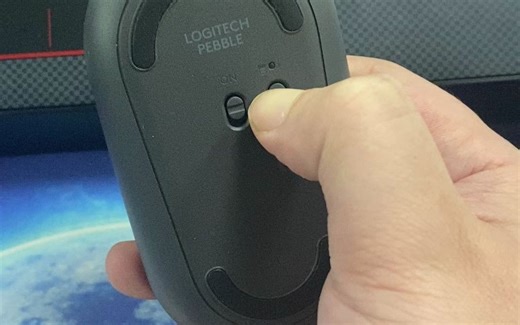 罗技pebble鼠标的电脑连接