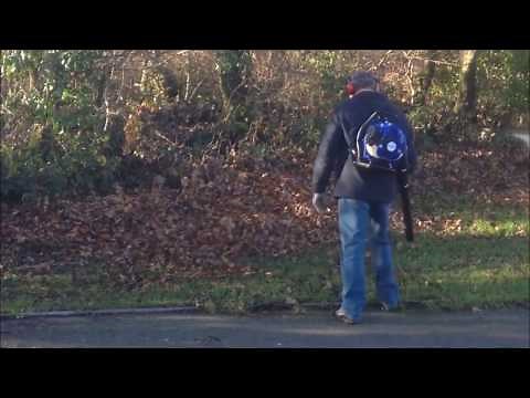 Hyundai HYB33 Petrol Backpack Leaf Blower