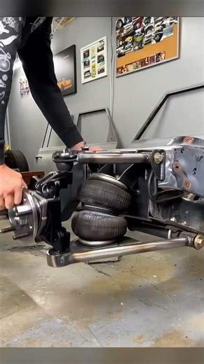 Air Suspension jo Cars ko smooth ride dilate he #shorts #youtubeshorts