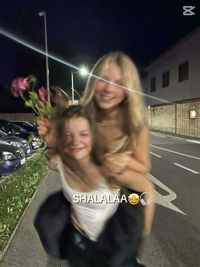 @Ruby_maniblink @Fenci_kız @kediesma @vloggelirarada @sila-f9y @Gülbahar-z6c #love #loveyou