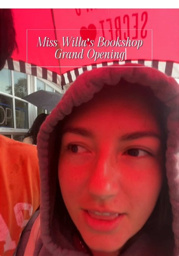 I will definitely be going again 📚 it was a gorgeous bookshop! Have fun everyone on day 2! @Miss Willa’s Bookshop #misswillasbookshop #jenniferlarmentrout #bloodandash #frombloodandash #bookstore