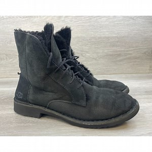 UGG Quincy 1012359 Women's Black Leather 9 Twinface Sheepskin Lined Winter Boots