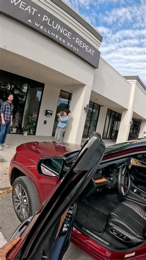 33K views · 1K reactions | 2021 Jeep Grand Cherokee L Summit Reserve 5.7L oil change, tire rotation, and air filter replacement #jeepgrandcherokee #airfilter #maitenance #oilchange #mobilemechanic | Reynolds Rolling Auto Repair | Facebook