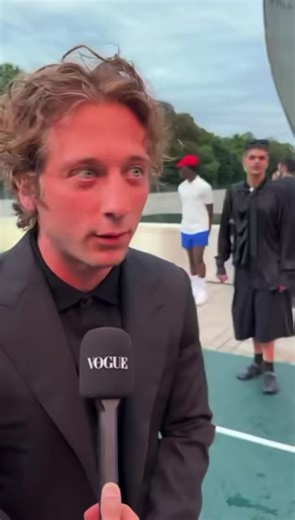 Jeremy Allen White: A Tribute to His Iconic Roles