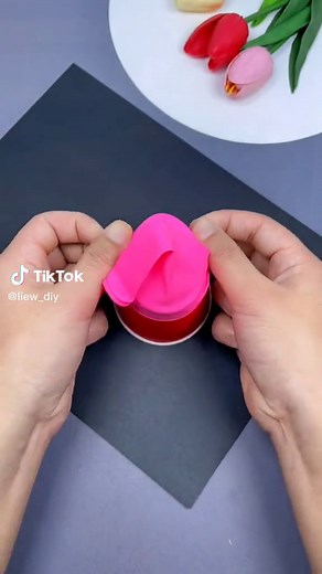 Make a fireworks tube 😍#diy #toy #fireworks #funnytoys #handmade #fyp