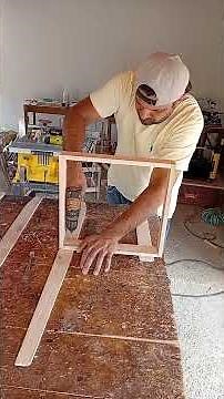 The Easiest Pallet Chair You Can Build!