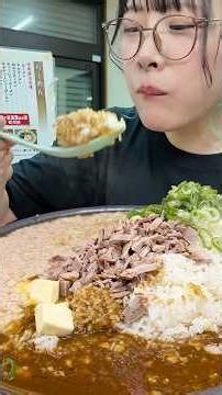 【大食い】総重量9kg目指してとりあえずカレー5分で食べる‼️【海老原まよい】