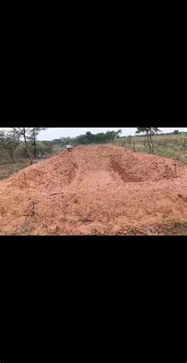 Progress report from Jwaneng on fish farming ponds. We are progressing well. Sunday we are doing the lining after we have prepared our ponds well. There is a big gap of fish shortage in Botswana, this farmer is taking an opportunity already there. God bless every Farmer. | Damliner Botswana
