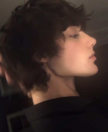 Exploring the Overhated Chad Phenomenon