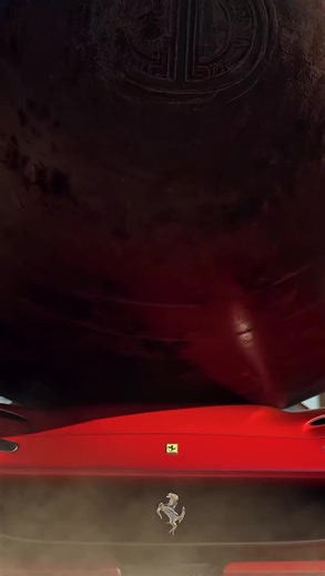 Unbelievable Ferrari Crash Test – Watch the Impact! #hailouai #crashtest #ferrari #fyp