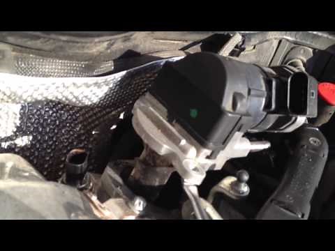 2008 MB E320 EGR valve removal pt. 1