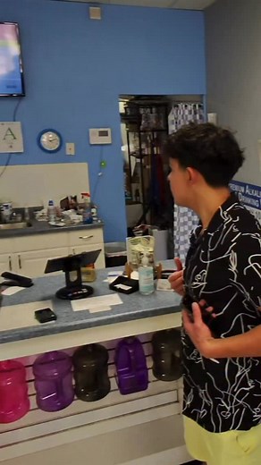 31K views · 887 reactions | Guy rudely interrupted my phone call | JaydenCzo | Facebook