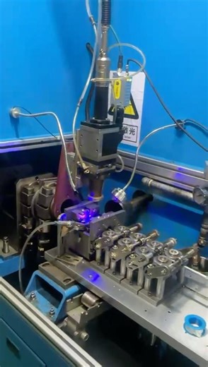 Pipe Production Line Visual Weld Seam Tracking System#machine #automatic #welding #laser #Tracking