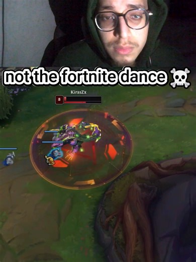 Fortnite Dance Moves in League of Legends Gameplay