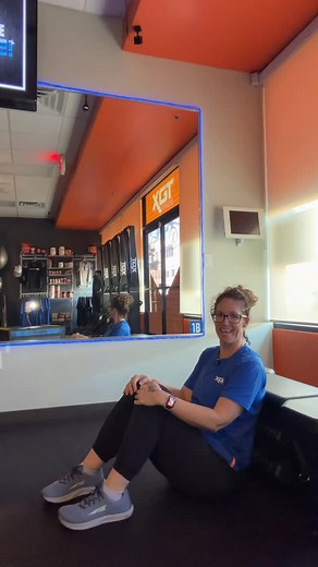 It’s Movement Monday 🔥 Today we’re dialing in on the bench-assisted single leg glute bridge — a killer move to strengthen your glutes, improve hip stability, and build better balance. 🍑 Perfect for activating those muscles before a lift or adding extra burn at the end of your workout. Strong glutes = stronger lifts, better performance, and fewer injuries. 💪 👉 Want to learn more movements like this? Comment “me” and we’ll get you started with your trial at XGT Fitness! #XGTFitness #MovementMo