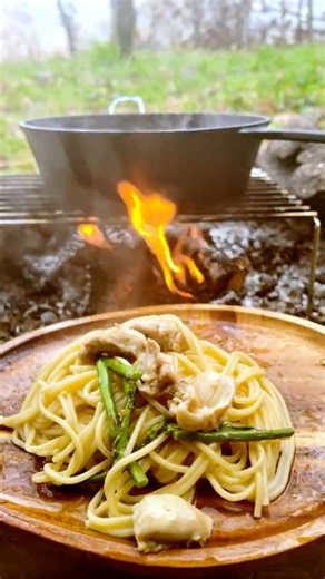 I made asparagus and chicken pasta outdoors.