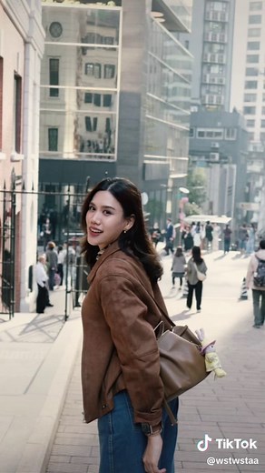 Stylish Hong Kong Outfit Ideas for 2025