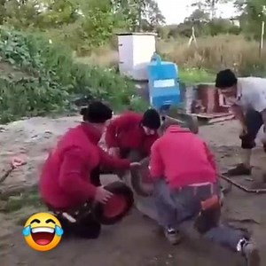 84K views · 2.3K reactions | A 2-3 détails près c'est plus ou moins ma même chose  | LES MEILLEURS PANNEAUX - HUMOUR | Facebook