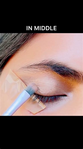 Me after one YouTube tutorial 😭💅#shortsfeed #youtubeshorts #makeup