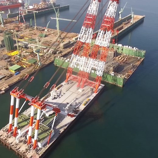 3.2K views · 100 reactions |  Offshore platform construction ️, automotive lubricants , LNG trading  & now #OffshoreWind! ️ We’re expanding our  wind footprint, heading to South Korea & joining forces with Deep Wind Offshore, acquiring a 55% stake in their pipeline of 4 offshore wind projects. Learn more about the joint venture  https://on.bp.com/3YVYdOx | bp | Facebook