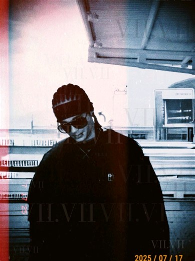 Tom Kaulitz's Awkward Moments in Poor Graphics