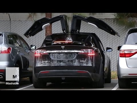 Tesla Model X: First Look Preview | Mashable