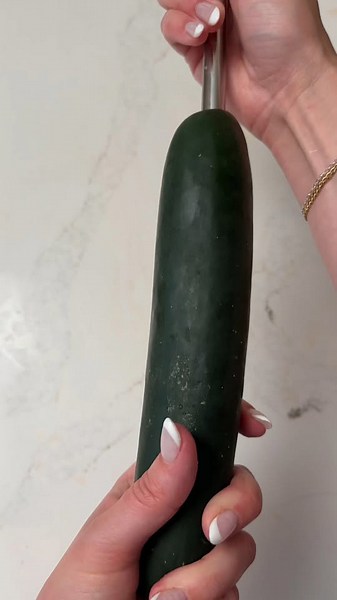 Easy cucumber trick for every kitchen
