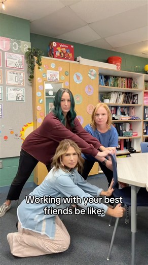 💃🏻💃🏻💃🏻 #teacherlife #teacherbesties #funnymoments #elementaryschool #teacher