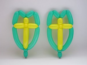 Shield Balloon Tutorial - Video 39 - BalloonTube with Graham Lee