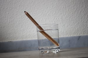 Experimento 1: EL LAPIZ ROTO - Hazlo tu mismo en casa