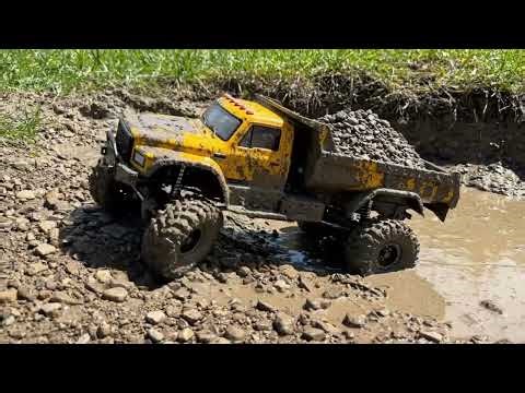 Extreme RC Dump Truck Mudding & Dumping Compilation!