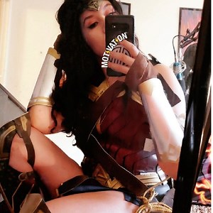 Woman_Wonder_ - Twitch