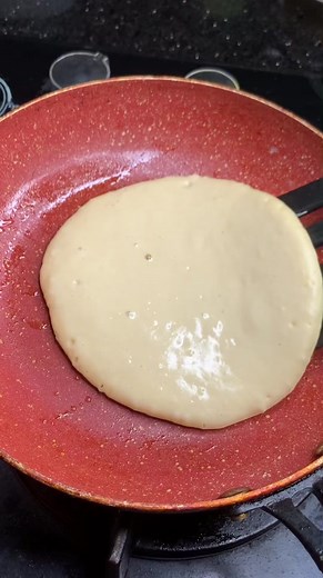 Pancake😍. Do you know how to make the perfect pancakes? Well this recipe is for you. Do try it out and let me know the outcome😊. #pancakes #pancake #pancakerecipes #fyp #foryou #food #foryoupage #foodtiktok #foodtok #foodrecipe #foodblog #foodblogger #recipesoftiktok #cake