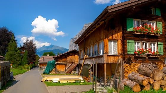 Gimmelwald Switzerland – Hiking, Nature & Swiss Mountain Views (4K)