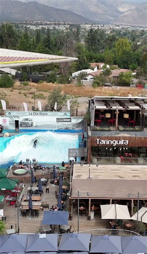 Francisco Pro Flowboarder FlowRider Barrel Surf Pool Santiago Chile La Ola MallSport Flowboarding