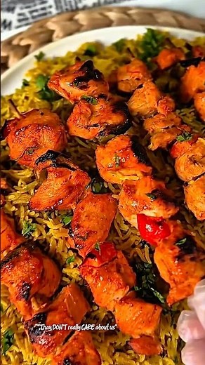 Juicy Chicken Shish Tawook with Perfect Braised Rice 🤤🔥 #chicken #foryou #explore #shishtawook