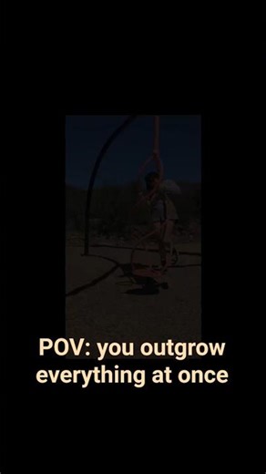 Smooth spin transition with a clean loop — perfect for aesthetic edits and main character vibes.