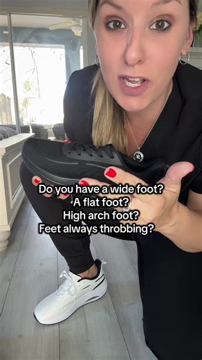 Replying to @Amberrrr arch support sneakers are important if you have a flat foot or super high arch foot ##archsupport##feethurt##backpain##sneakers
