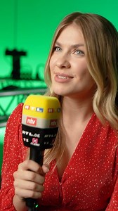 Beim Trailerdreh sprechen @zsazsainci @nadinewrietz und @ulrich.gebauer über die Zusammenarbeit und den Abschied von @hendrik_alexander_duryn. Heute um 20:15 Uhr - nicht verpassen - oder bequem auf @tvnow.de nachholen! | Der Lehrer