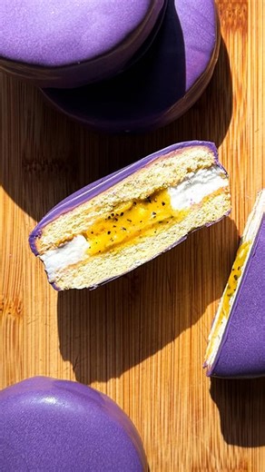 Have you ever seen a prettier biscuit? The only correct answer is no. Some of you might have seen the South American alfajores sandwich cookie before (but if you haven’t your life is about to change). @chrisdanielcahill has given it a tangy, colourful twist, swapping the classic dulce de leche for tropical passion fruit curd and adding a swirl of Italian meringue. These are finished off with a creamy white chocolate dip. Sweet, tart and totally indulgent. This is one treat you’ll want to make AS