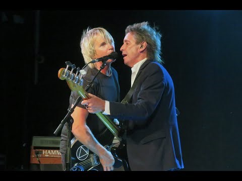 FROM THE JAM - FOXTON - Acoustic Session, Bob Harris Radio 6 November 27th 2011 - 3 Songs.