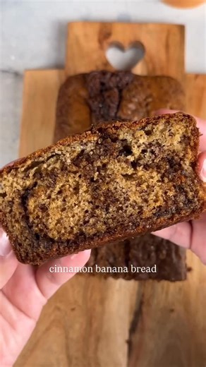 Paula Singer | BANANA CINNAMON BREAD 🍌💫 Cc @emijujuu 3 medium bananas 70 brown sugar 90 gr of unsalted butter 2 eggs 1 teaspoon of vainilla 215 gr of... | Instagram